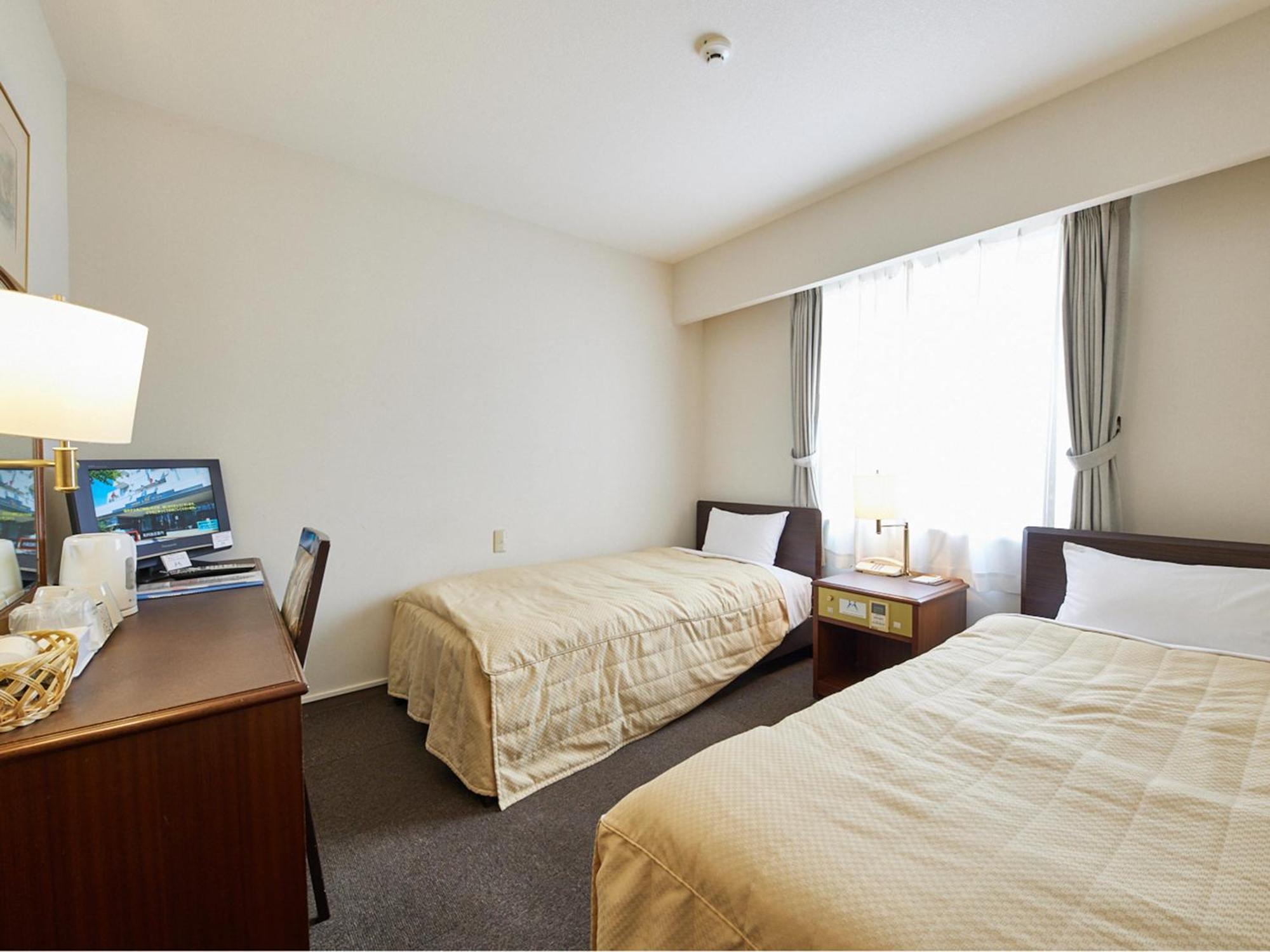 Ichihara Marine Hotel Екстер'єр фото