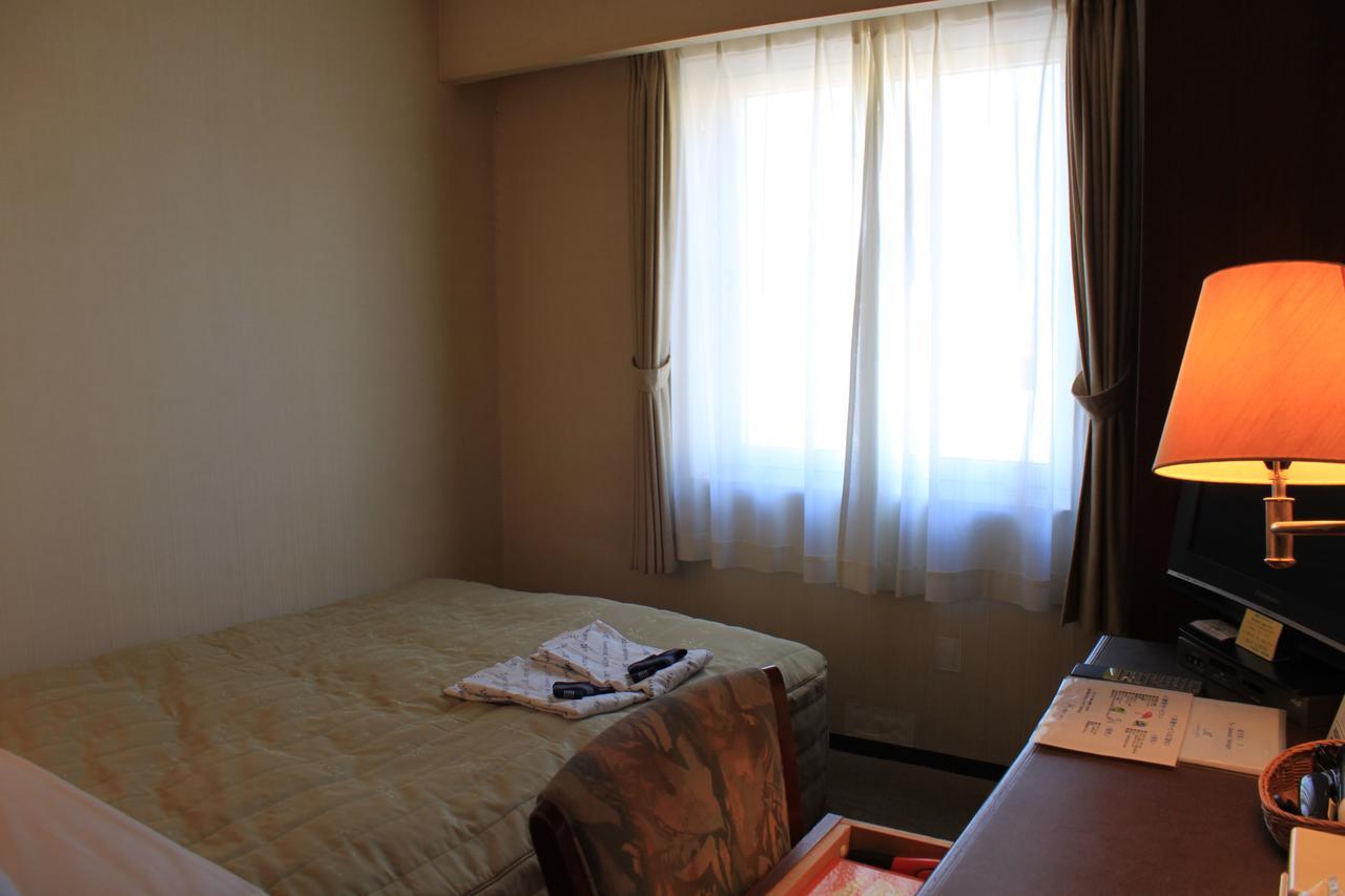 Ichihara Marine Hotel Екстер'єр фото