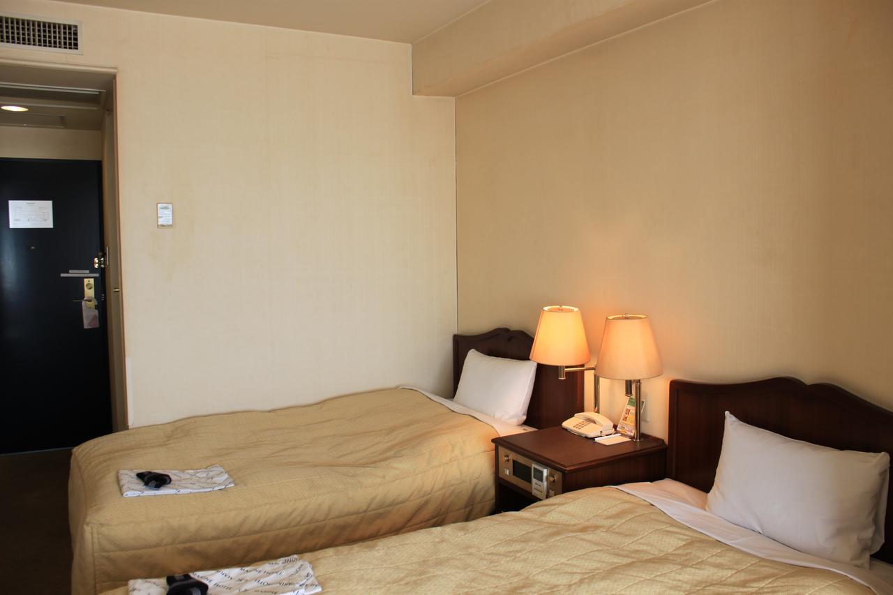Ichihara Marine Hotel Екстер'єр фото